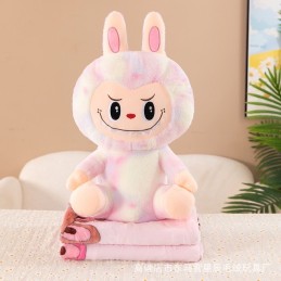 MASKOTKA LABUBU Z KOCEM