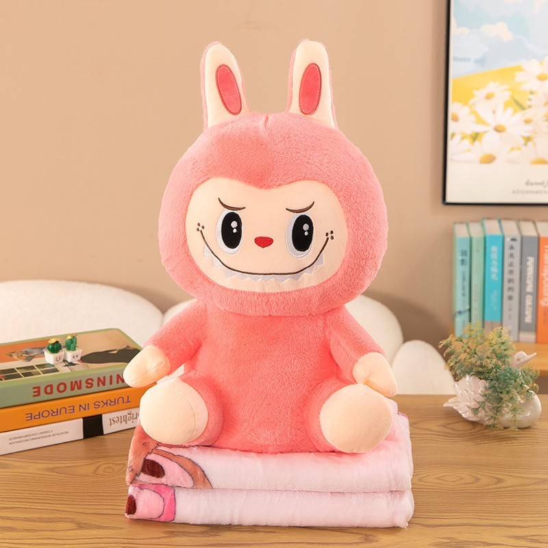 MASKOTKA LABUBU Z KOCEM