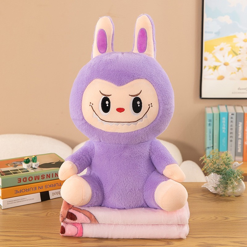 MASKOTKA LABUBU Z KOCEM