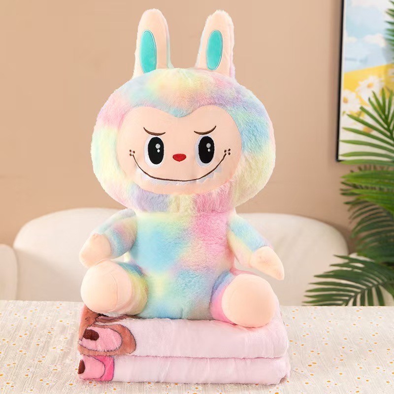 MASKOTKA LABUBU Z KOCEM