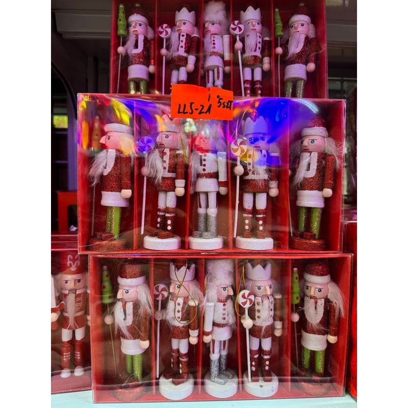 DEKORACJA ŚWIATECZNA