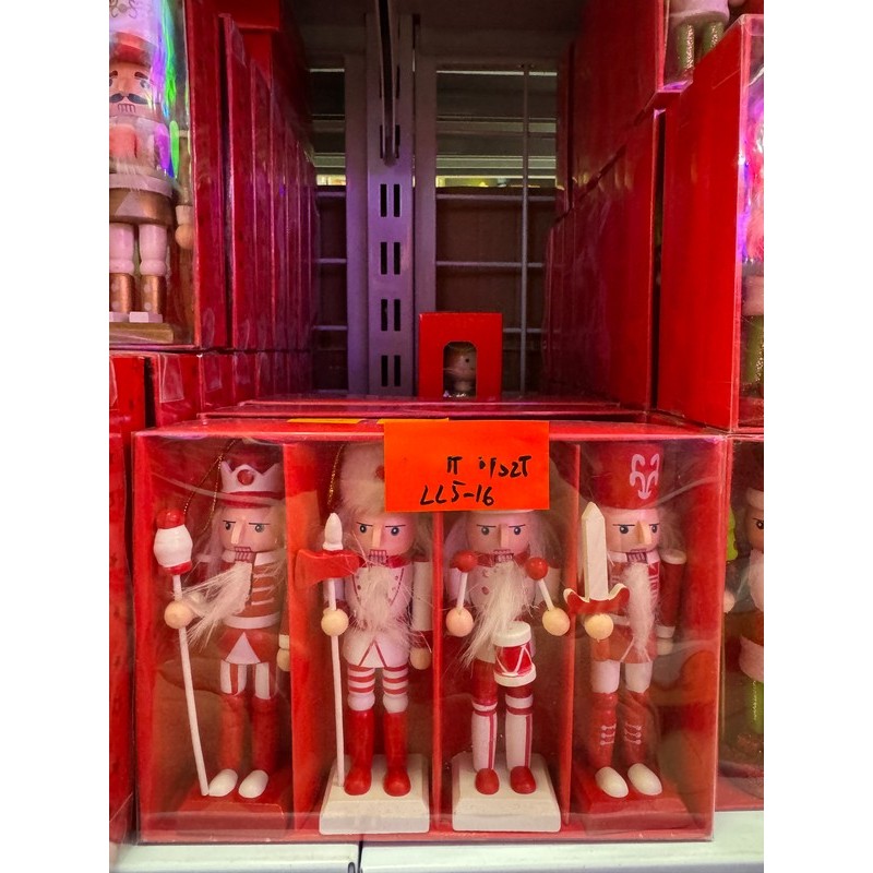 DEKORACJA ŚWIATECZNA