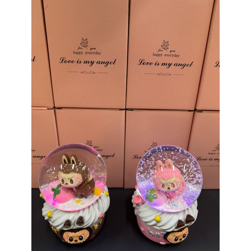 DEKORACJA LABUBU Z MUZYKA